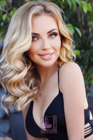 196497 - Kseniya Age: 31 - Ukraine