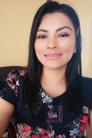 208278 - Ivannia Age: 42 - Costa Rica