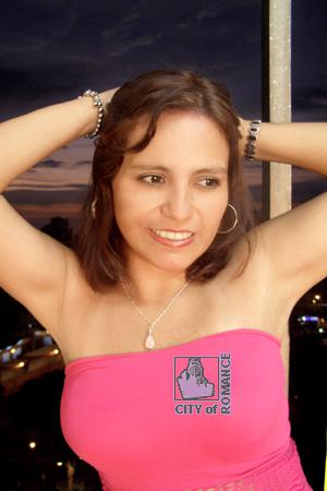 Peru women
