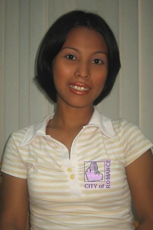 Philippines women