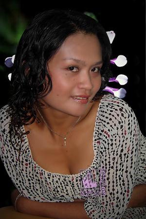 Philippines women