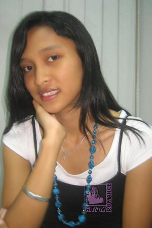 Philippines women