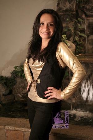 Peru women