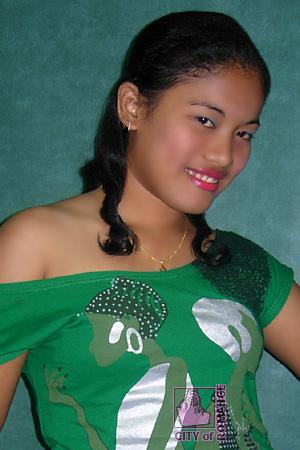 Philippines women