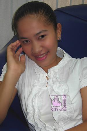 Philippines women
